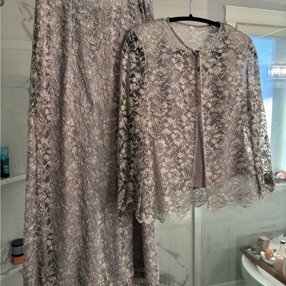 Vintage mother of the bride by montage by Mon Cheri in demure grey lace 3 piece